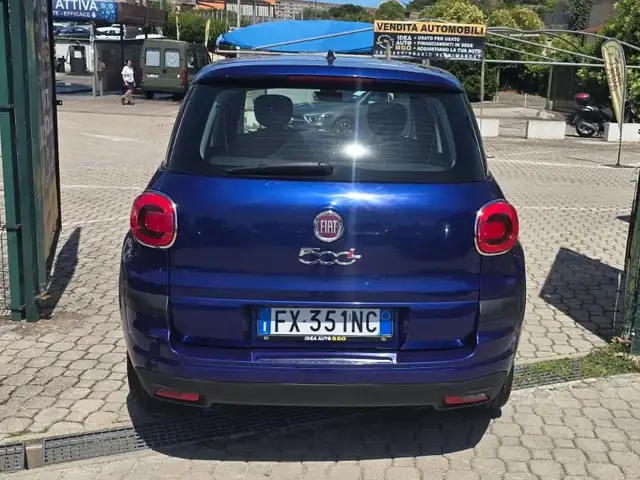 Fiat 500L view 5