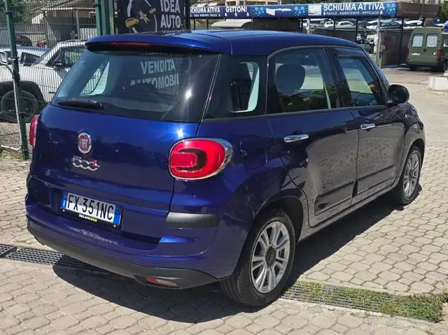 Fiat 500L view 6