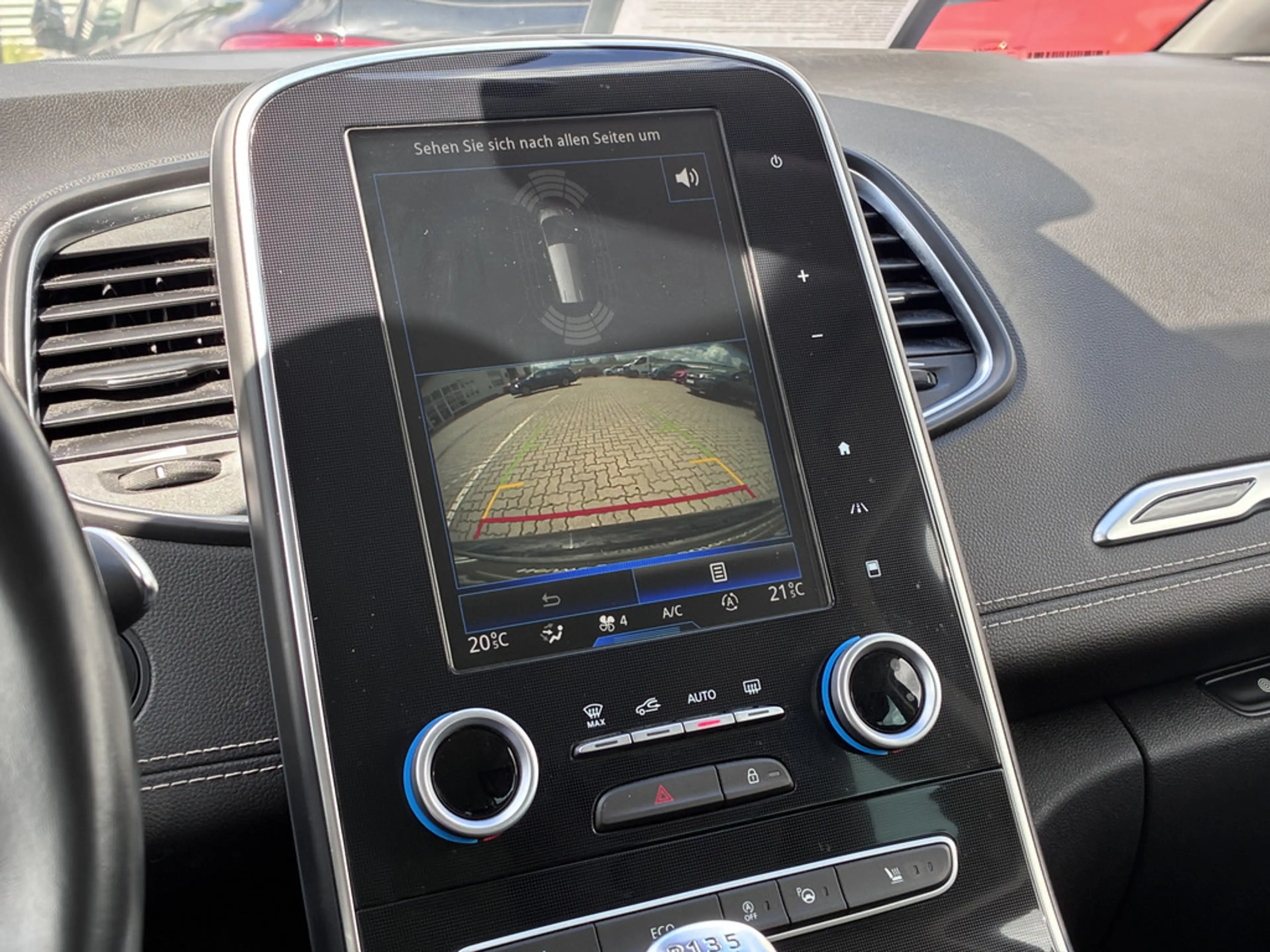 Renault Grand Scenic IV 1.2 BOSE Edition — photo 7