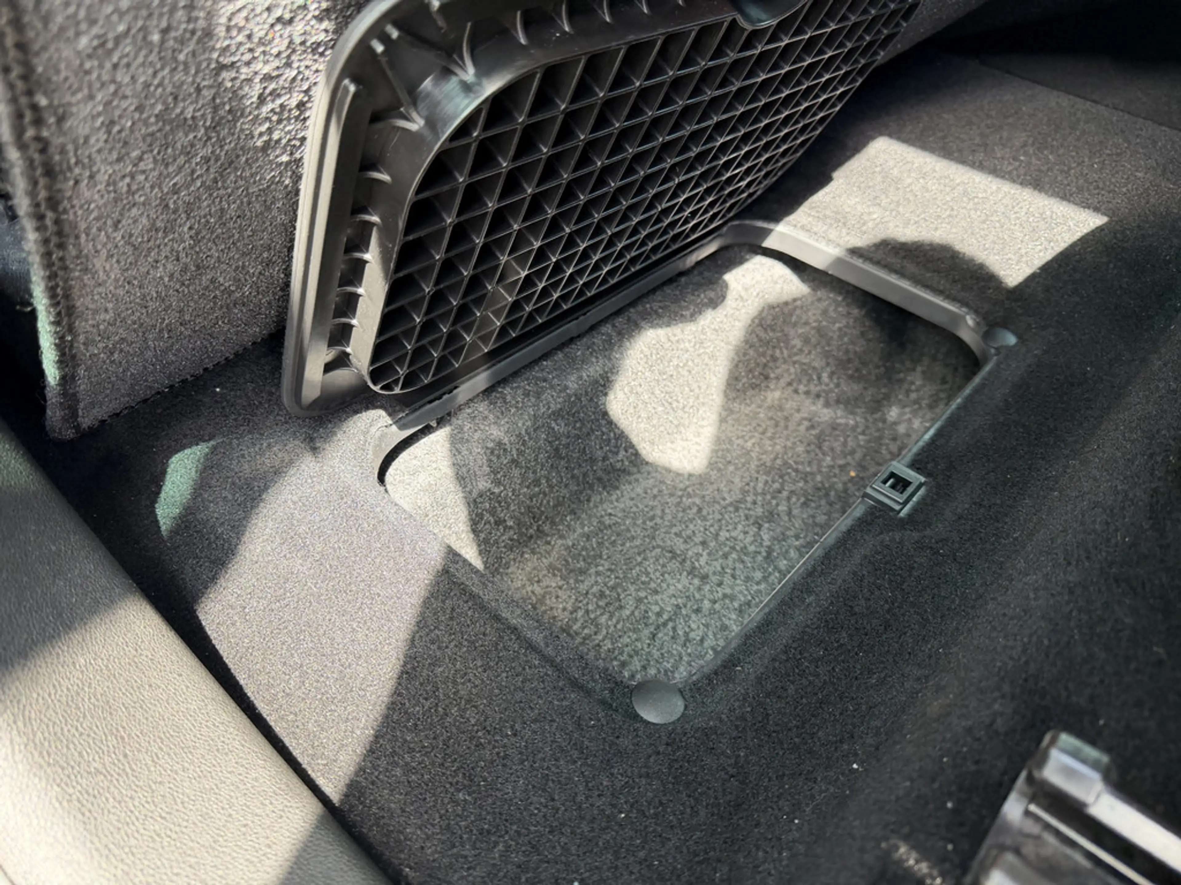 Renault Grand Scenic IV 1.2 BOSE Edition — photo 12