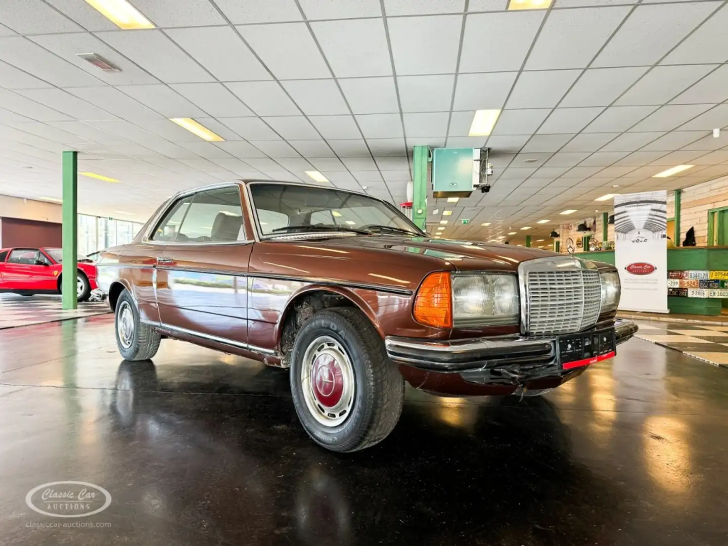 Mercedes-Benz 280 C  - ONLINE AUCTION Maro - 1