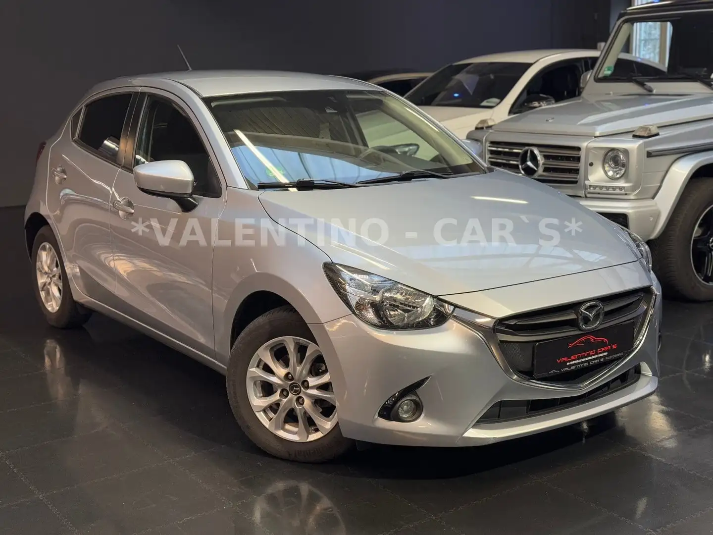Mazda 2 Lim. Exclusive-Line Automatik/Spurhalt/PDC/Shz Silber - 1