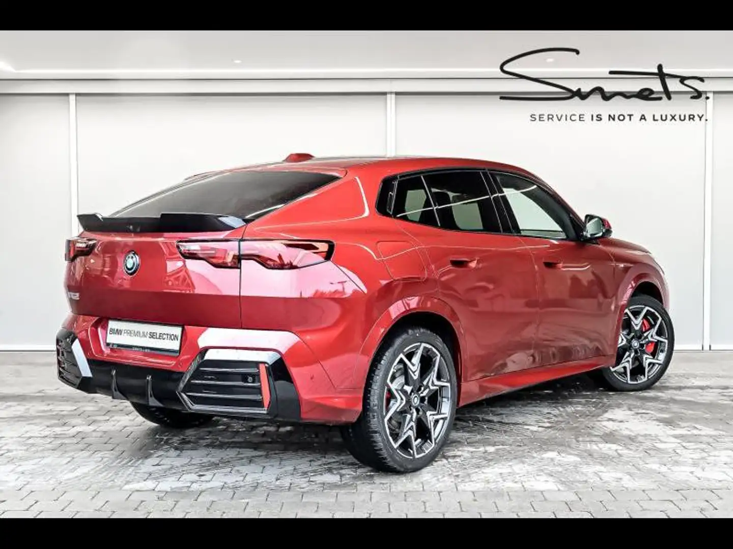 BMW iX2 xDrive30 - M Pack PRO - Pano - Rood - 2