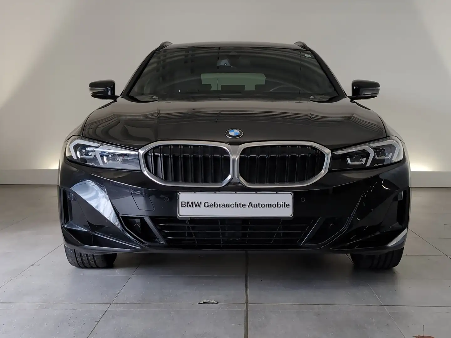 BMW 320 d xDrive Touring HiFi/Ambiente/DAB/Dachreling HiFi Schwarz - 2