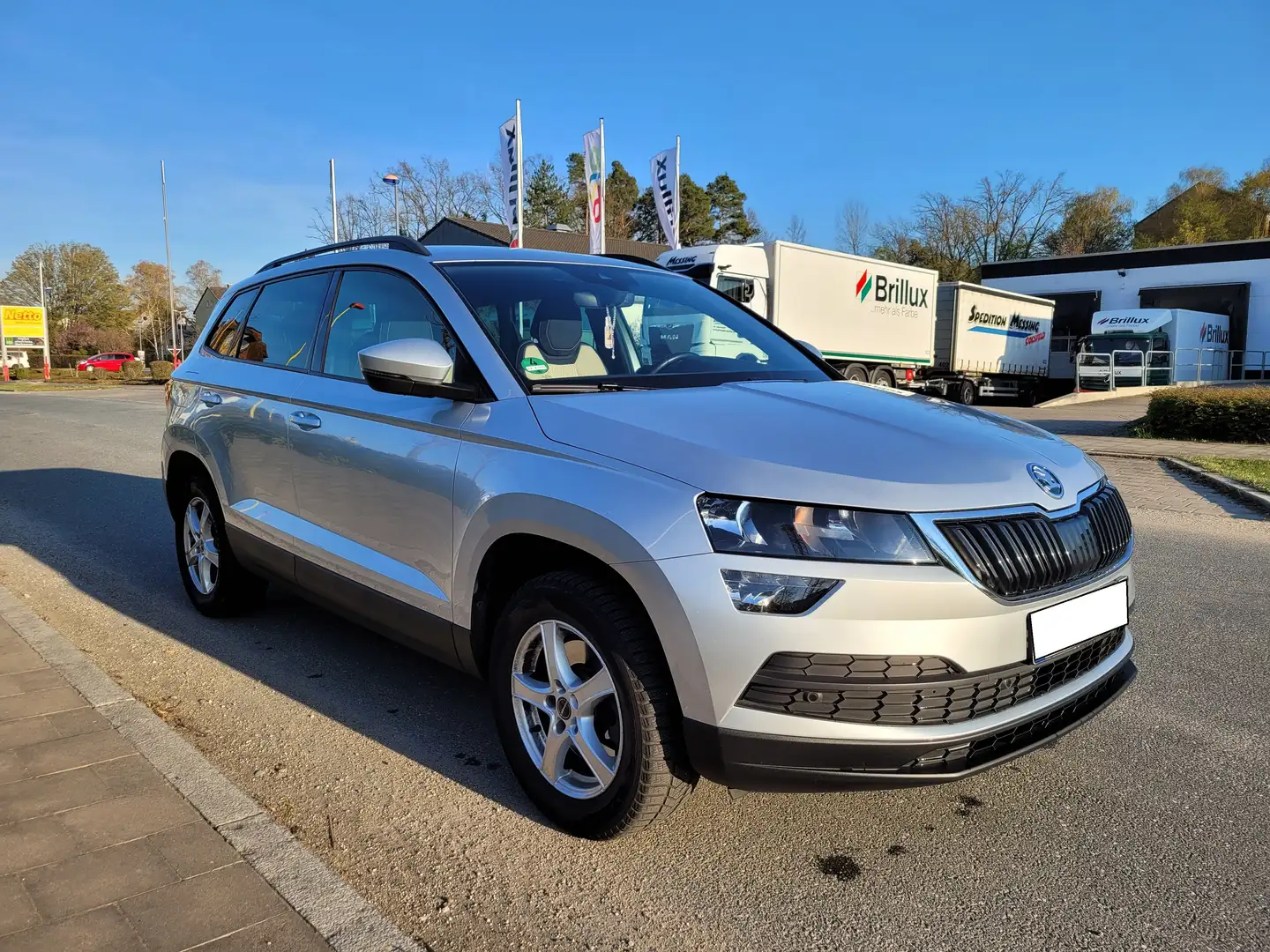 Skoda Karoq Karoq 1.0 TSI DSG Style DSG/LED, ACC, PDC, Navi Silber - 2