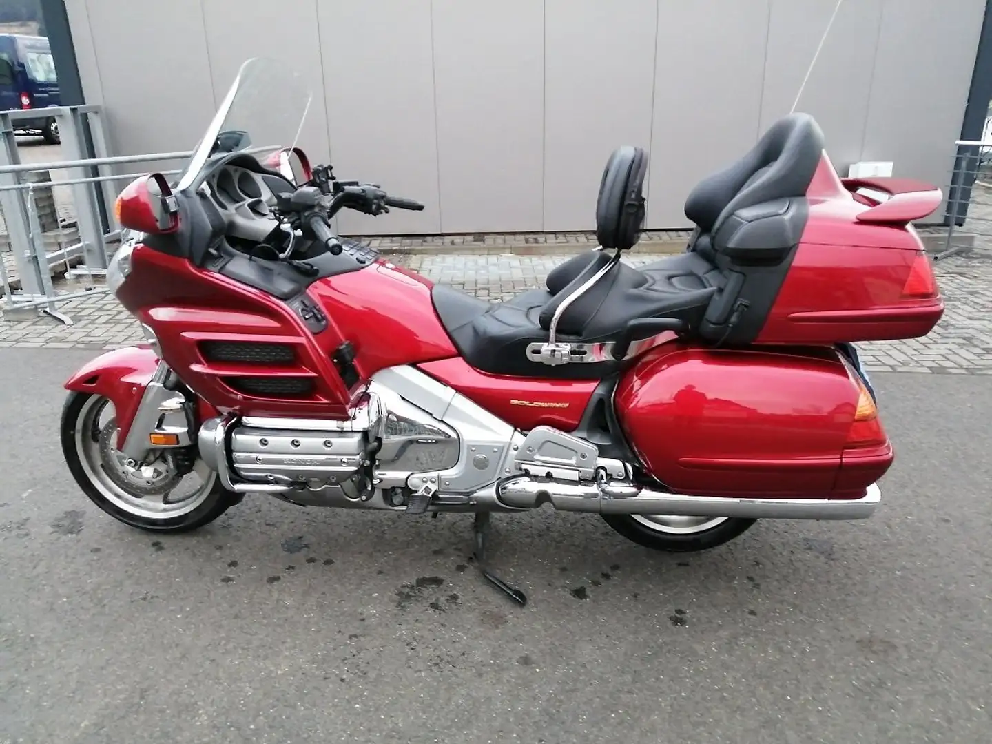 Honda GL 1800 1800 Piros - 2