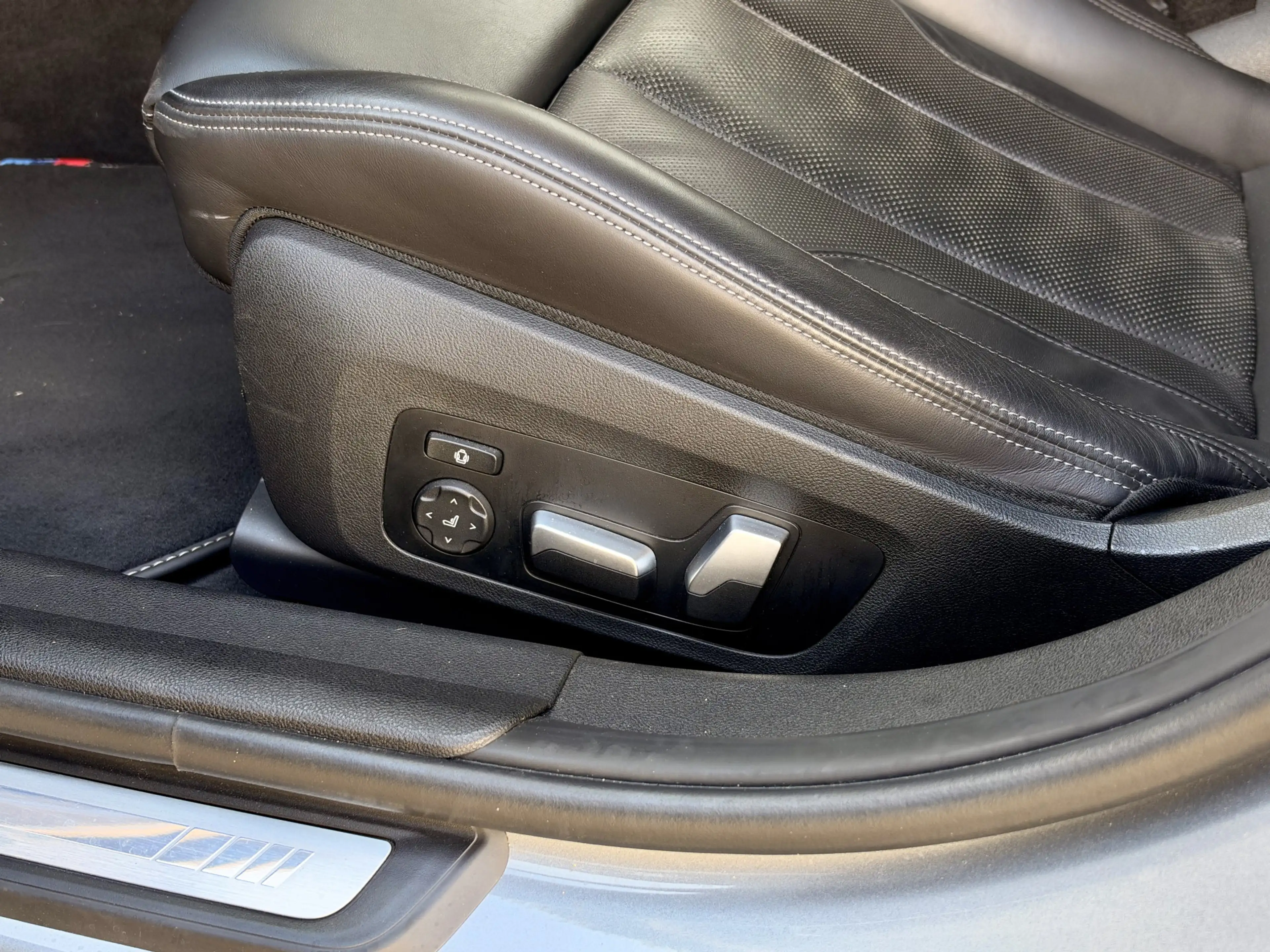 BMW M3 3-serie Touring xDrive Competition Volledig Akrapo — photo 11