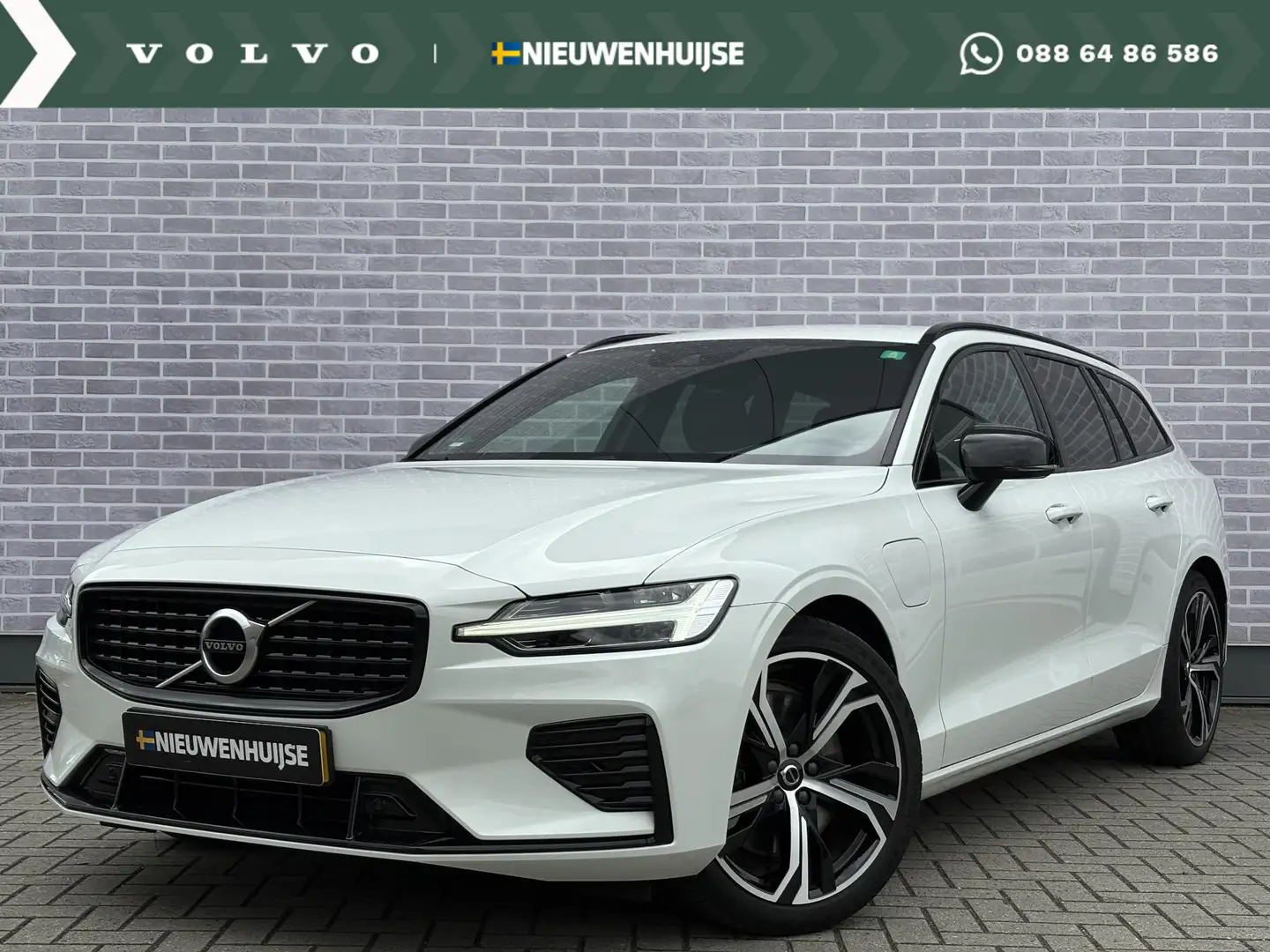 Volvo V60 2.0 T6 Recharge AWD R-Design Weiß - 1