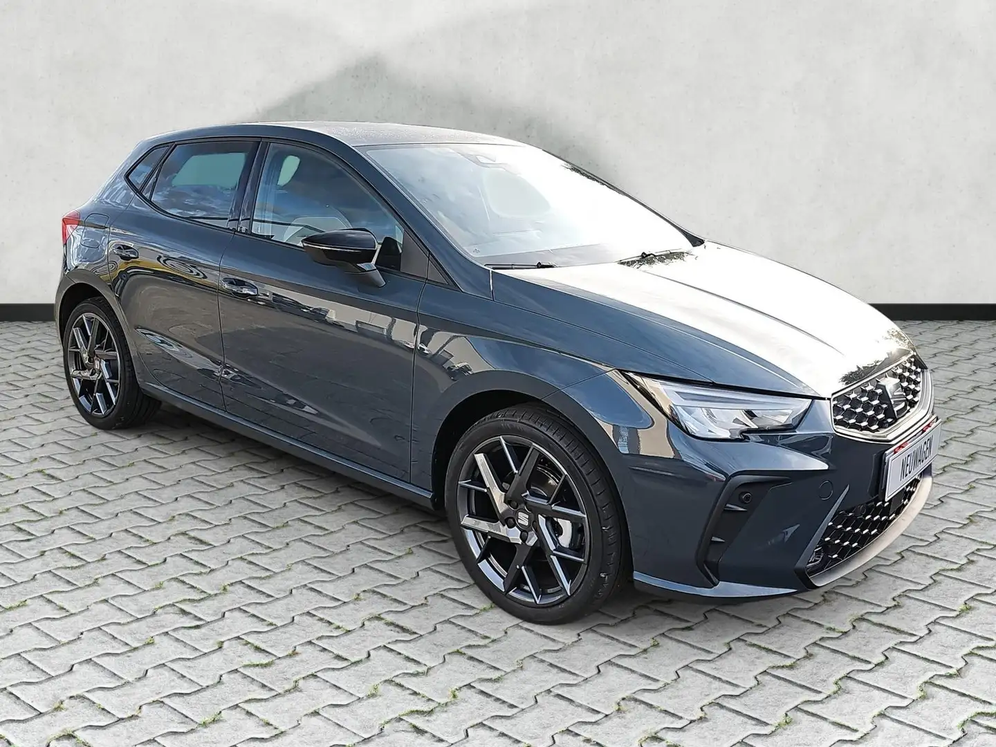 SEAT Ibiza 1.0 TSI 85 kW FR DSG Full Link Kessy Kamera 18Z... Blau - 1