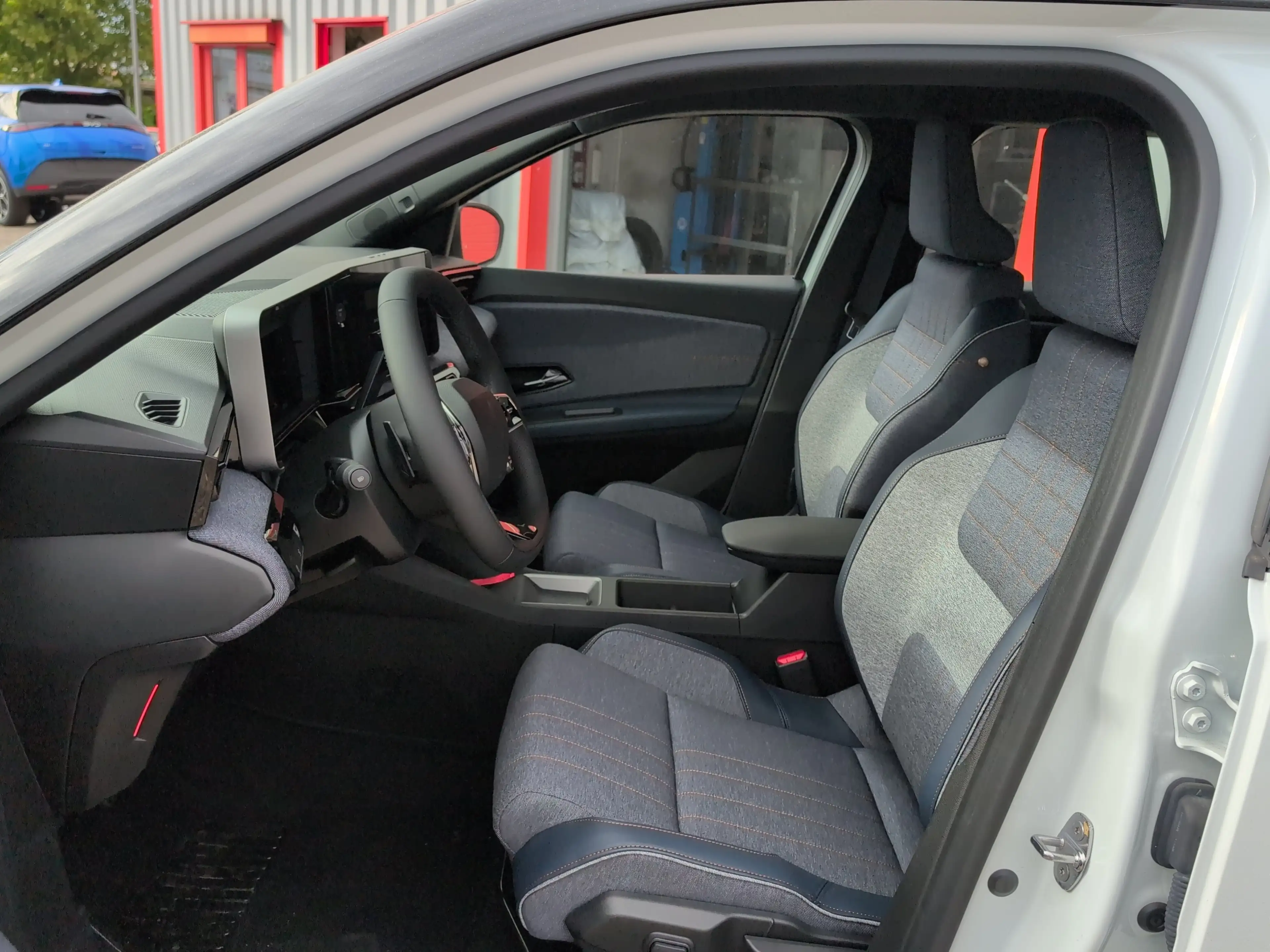 Renault R 4 E-Tech Elektrisch Techno 150 Comfort Range — photo 8