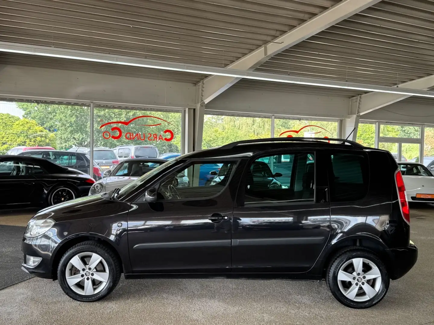 Skoda Roomster 1.2 TSI Fresh DSG 2-Hand *SHZ*PDC*ALU* Noir - 2