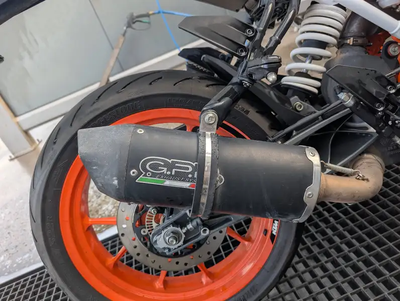 KTM 390 DUKE - foto 4