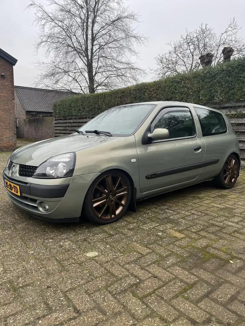 Renault Clio 1.6-16V Privilège | NAP | NIEUWSTAAT | AUTOM | LEE Braun - 1
