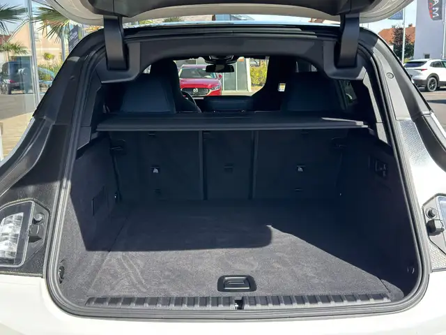BMW Ix view 27