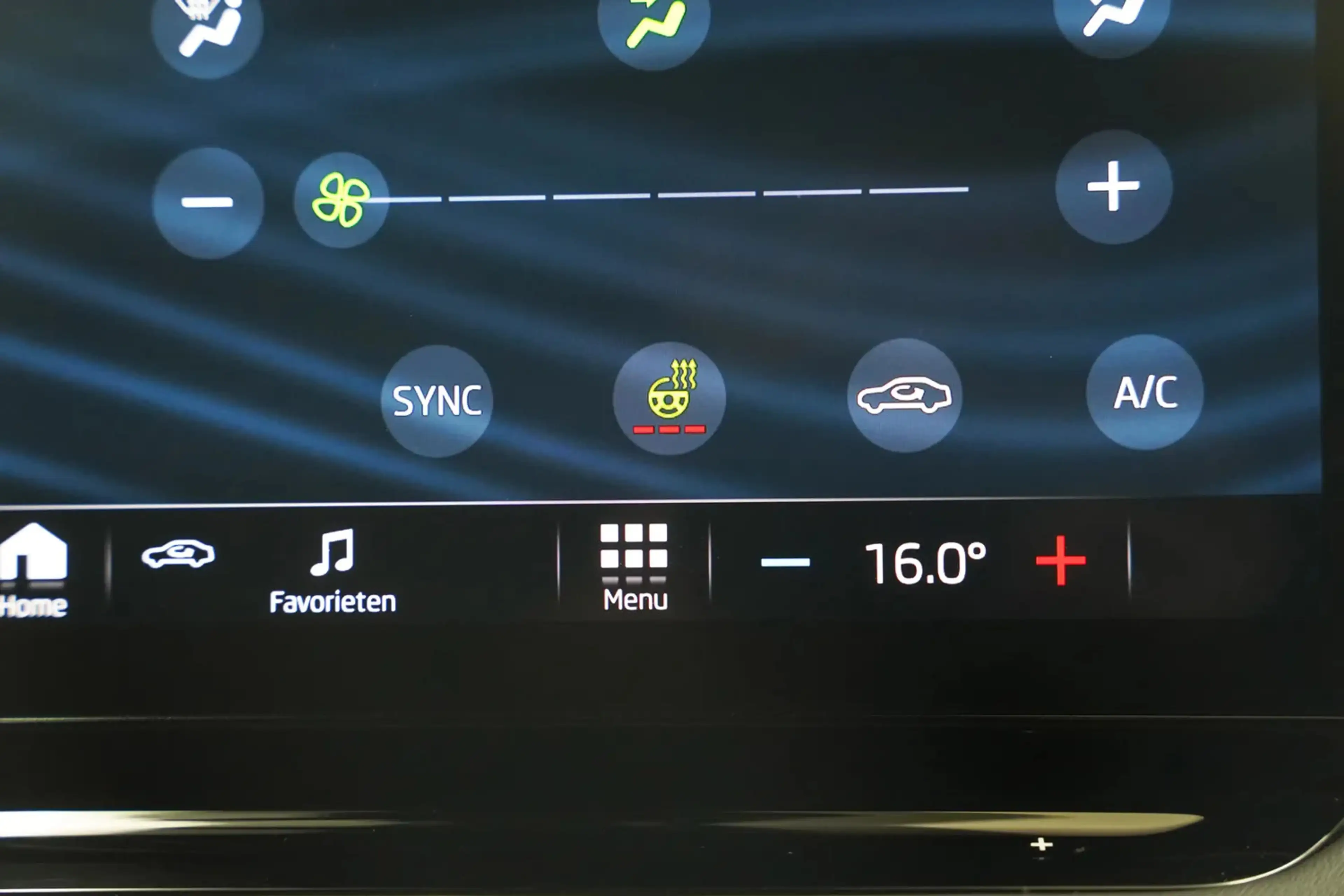 Skoda Enyaq iV 60 Sportline 3-Fase [ Trekhaak Navi Half-leder — photo 10
