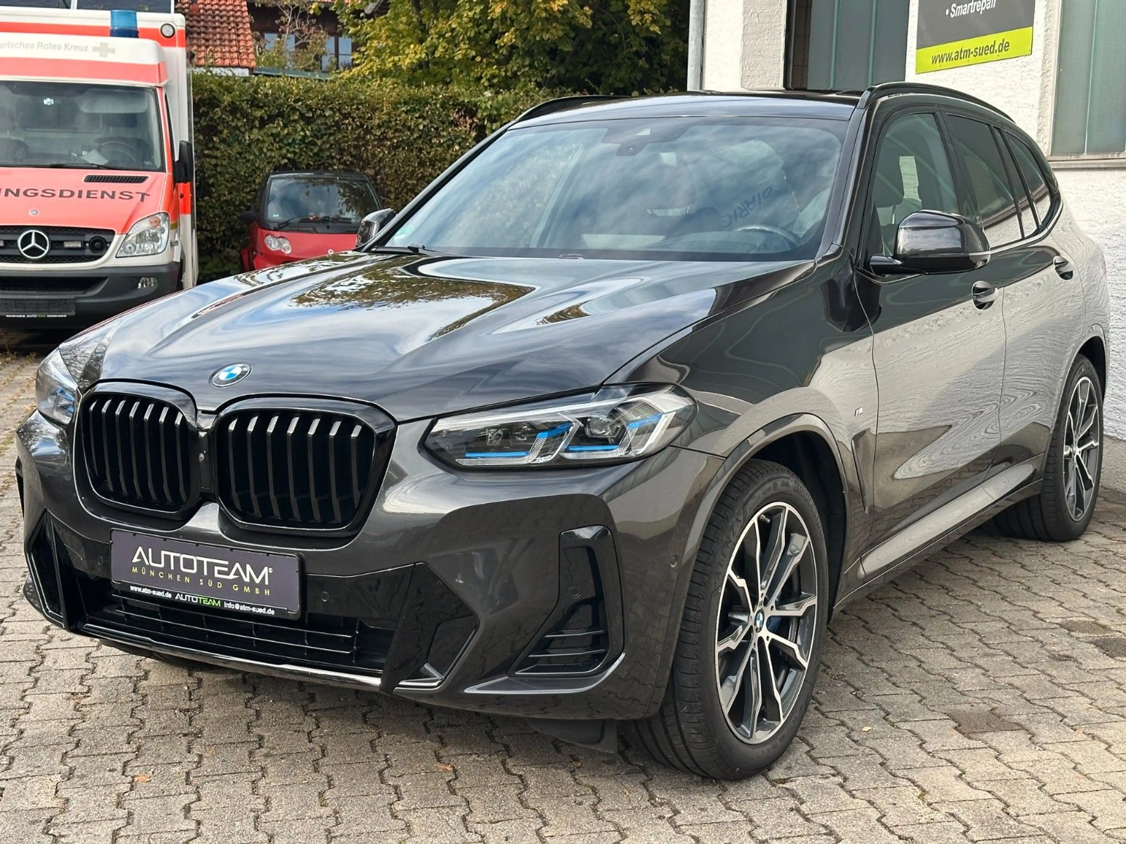 BMW X3 30i M Sport Laser HUD 20" Panorama DAB AHK — photo 4