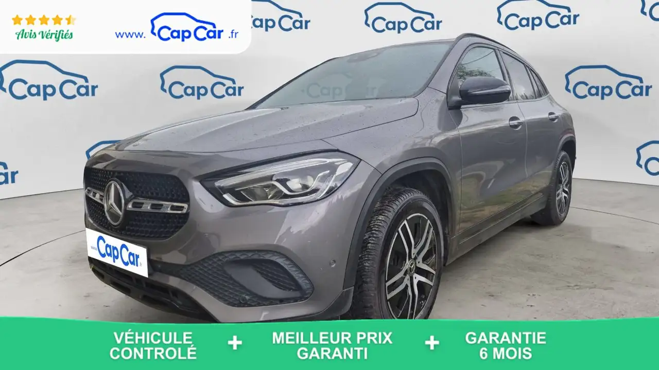 Mercedes-Benz GLA 200