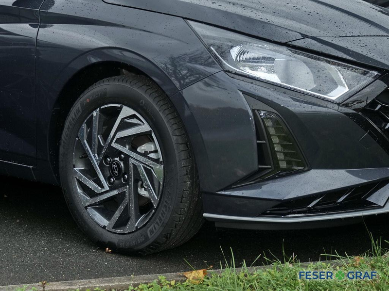 Hyundai i20 TREND BOSE SHZ LHZ CARPLAY NAVI KAMERA — photo 10