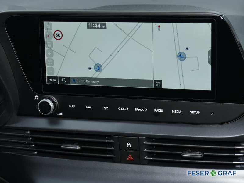 Hyundai i20 TREND BOSE SHZ LHZ CARPLAY NAVI KAMERA — photo 6