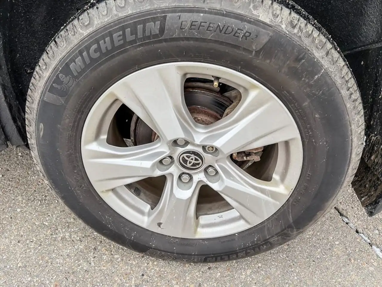 Toyota RAV 4 снимка Toyota RAV 4