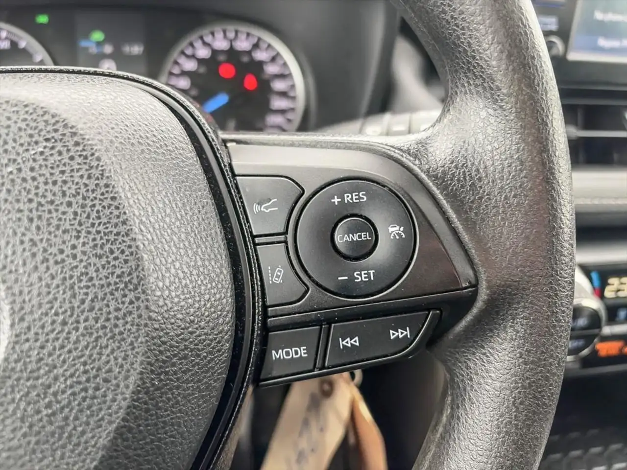 Toyota RAV 4 снимка Toyota RAV 4