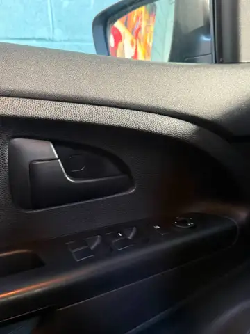 Kia Venga view 10