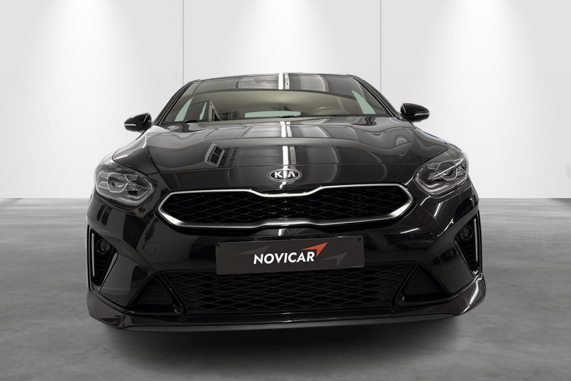 Kia ProCeed / pro_cee'd GT Line 1.0 T-GDI 120 ISG — photo 4