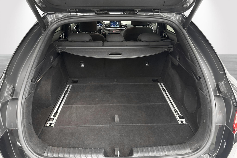 Kia ProCeed / pro_cee'd GT Line 1.0 T-GDI 120 ISG — photo 10