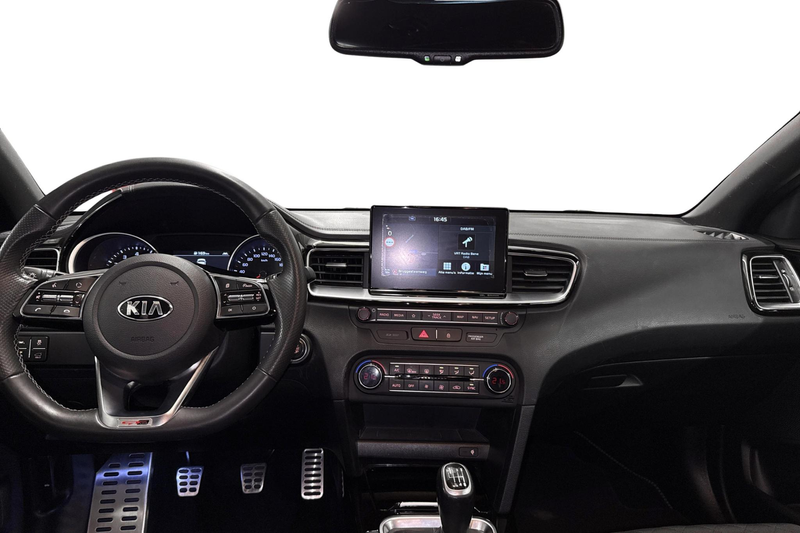 Kia ProCeed / pro_cee'd GT Line 1.0 T-GDI 120 ISG — photo 12