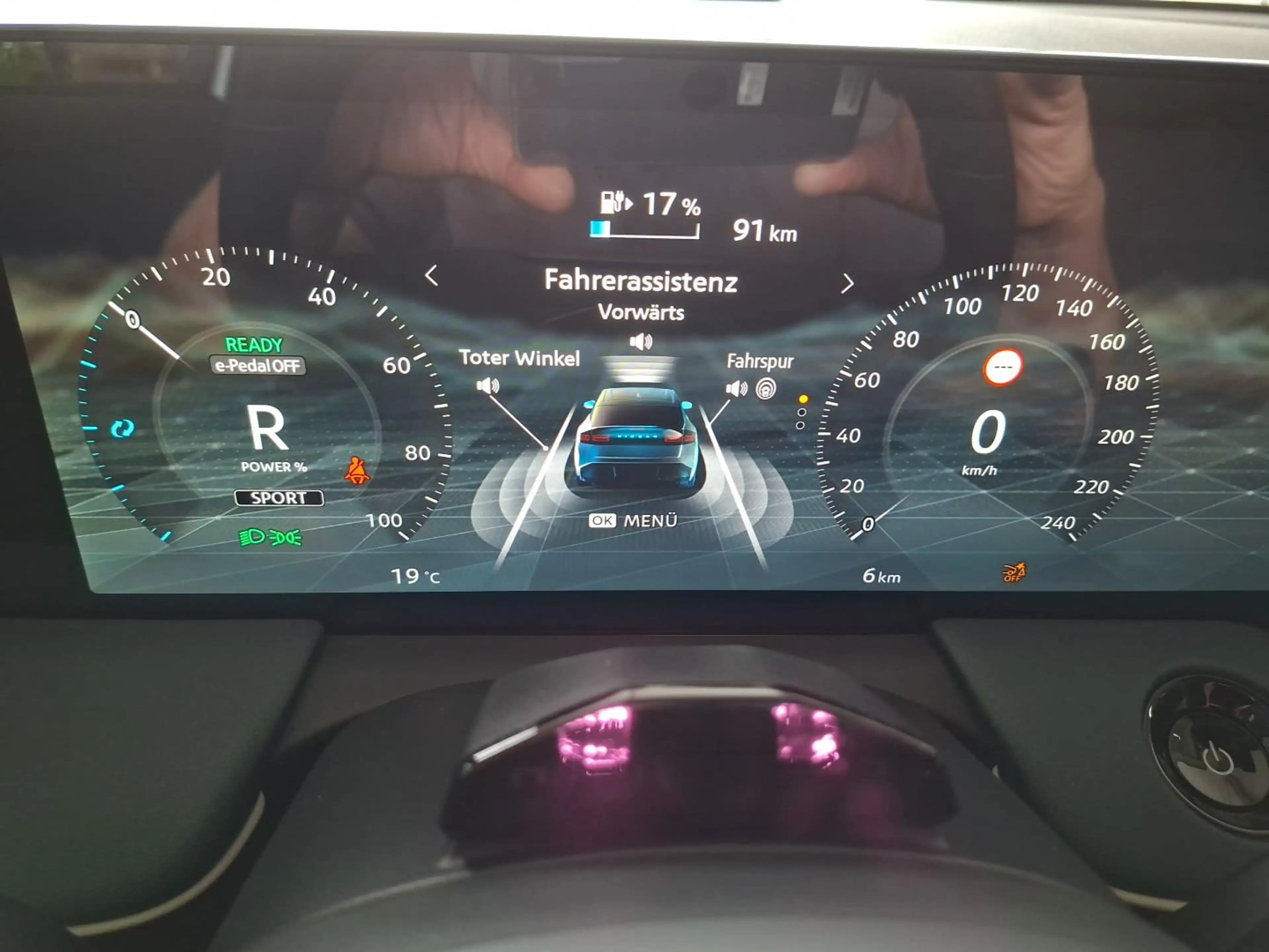 Nissan Leaf 75 kWh Evolve — photo 13