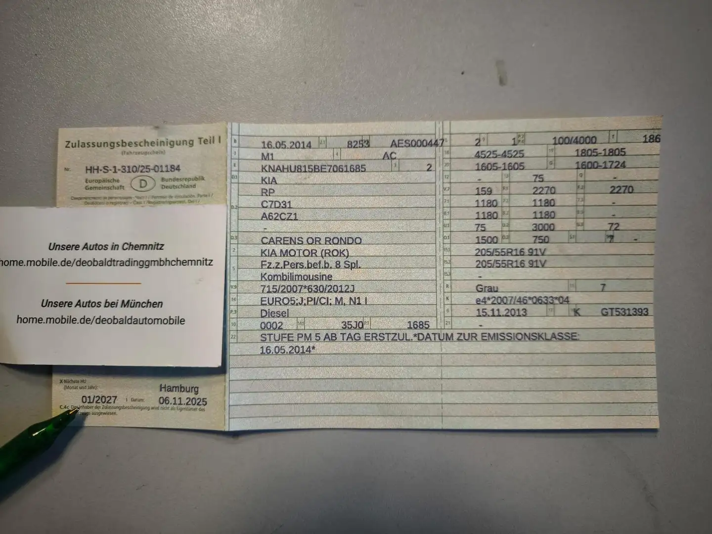 Kia Carens Edition 7 1.7 CRDi Automatik Motor läuft - 2