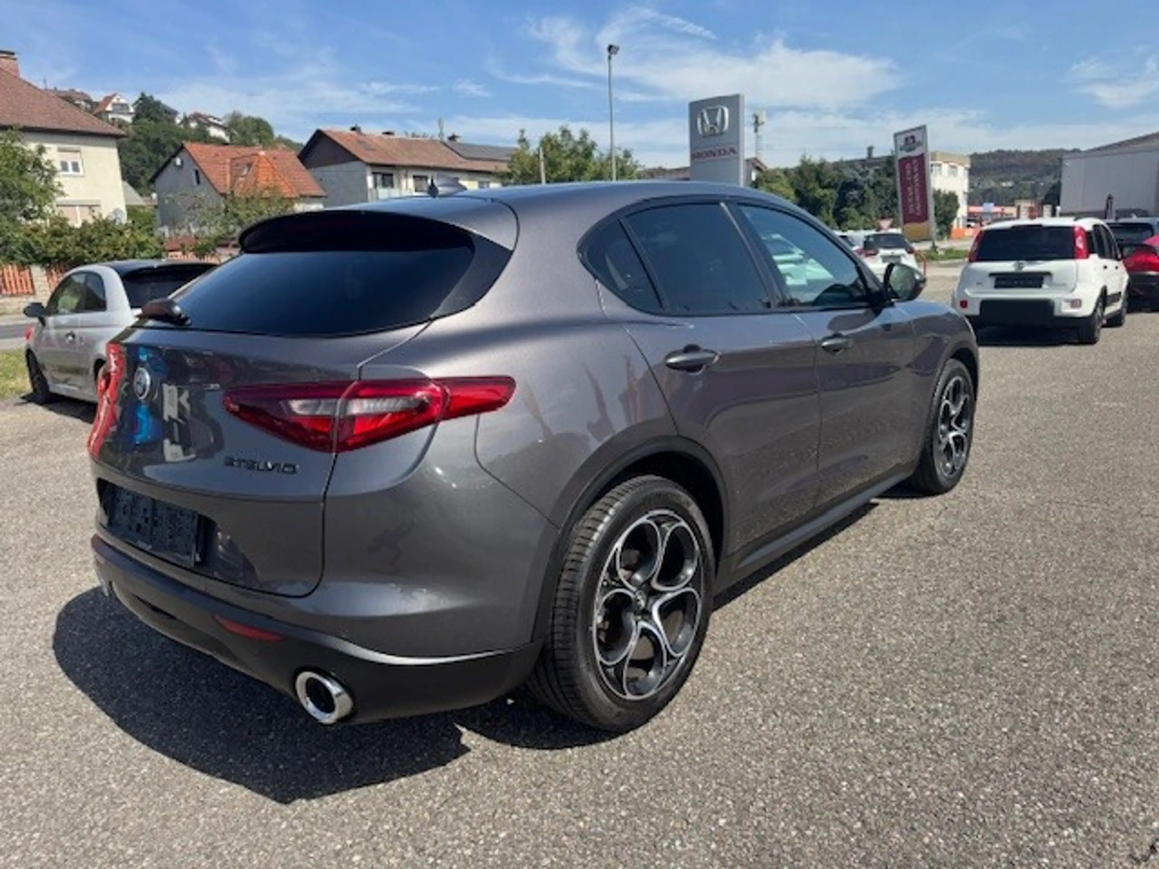 Alfa Romeo Stelvio Super 2,2 ATX RWD — photo 6