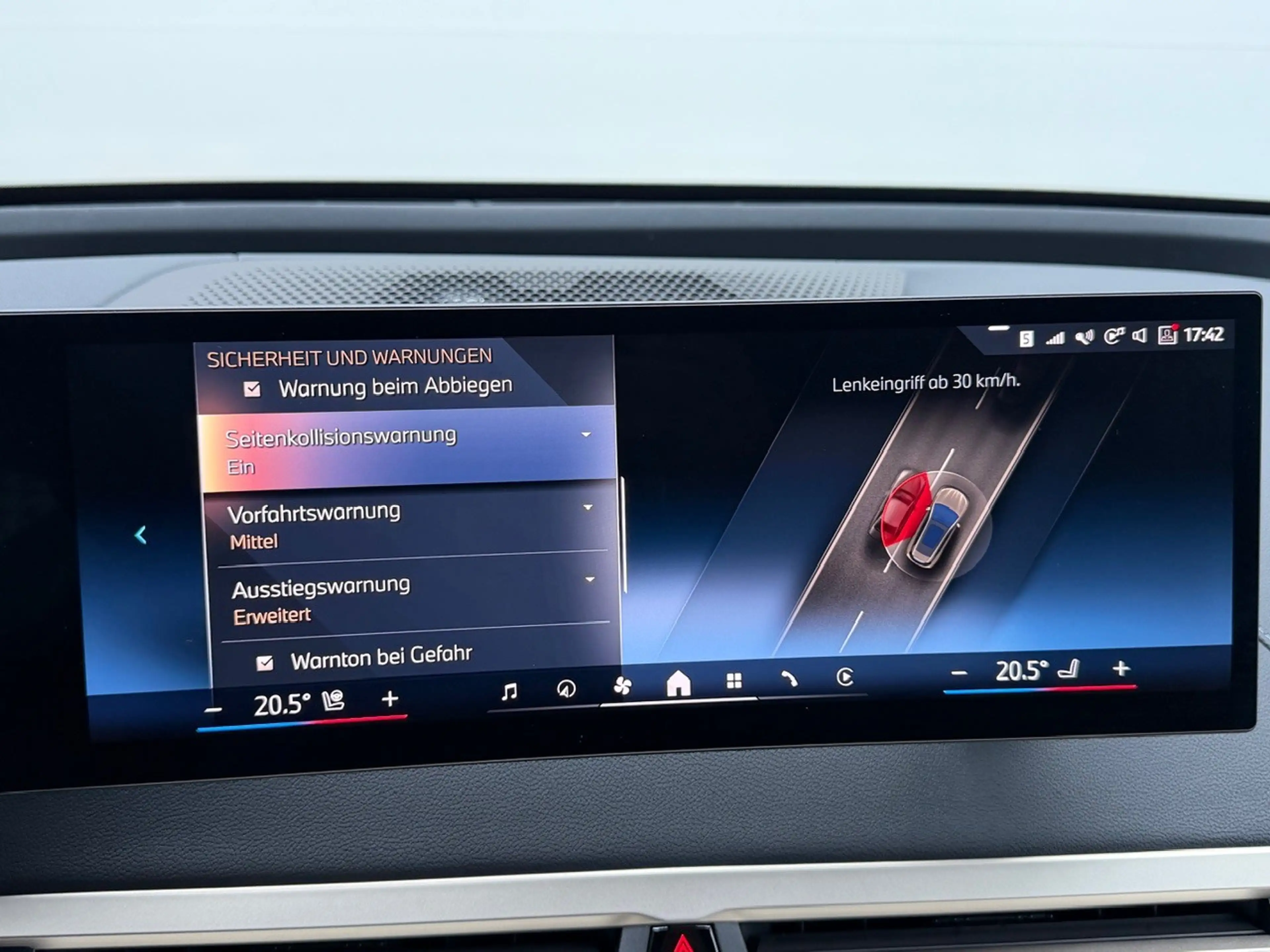 BMW iX xDrive 40 | MASSAGE | PANO | LASER | HUD — photo 23
