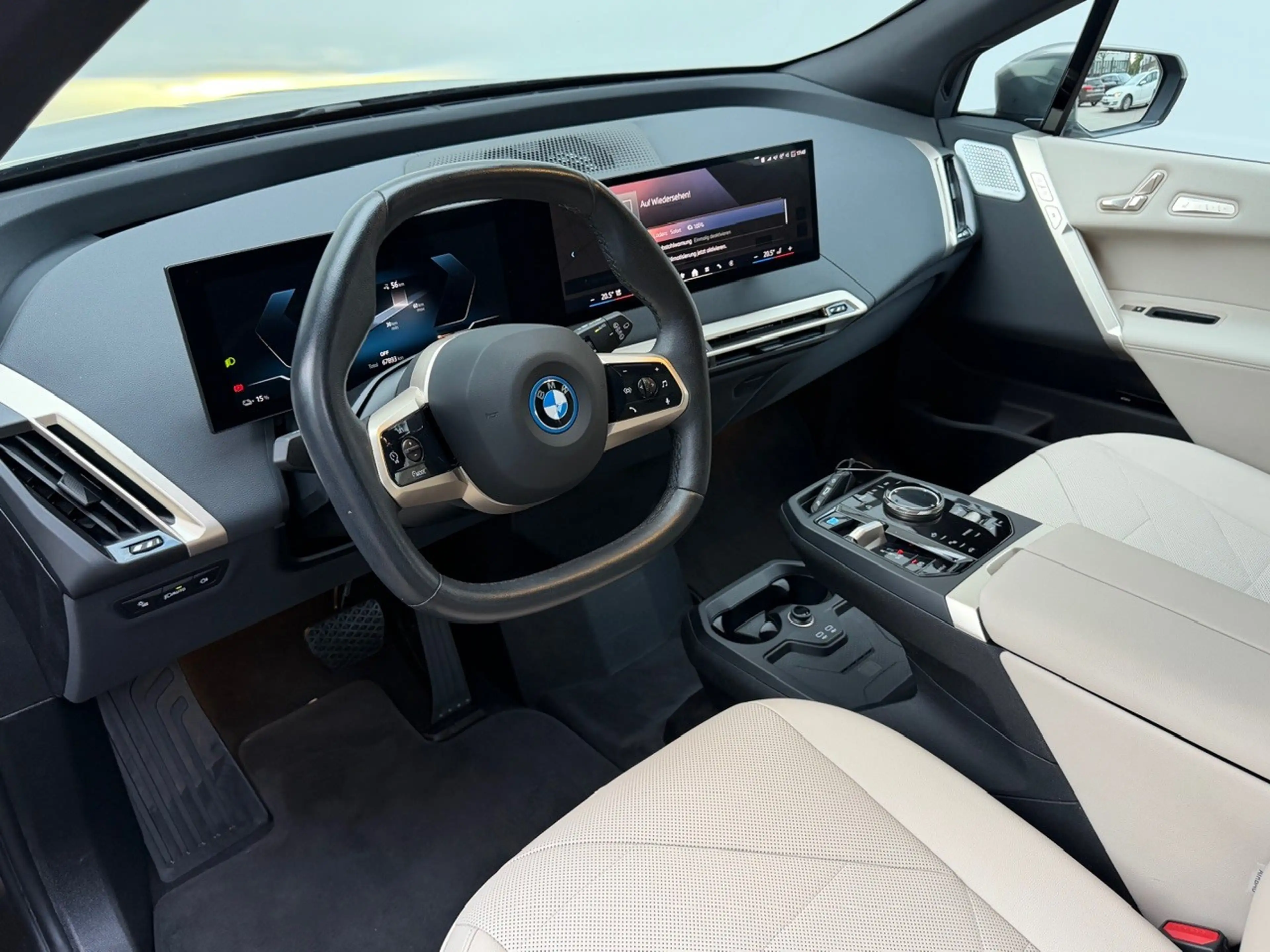 BMW iX xDrive 40 | MASSAGE | PANO | LASER | HUD — photo 8