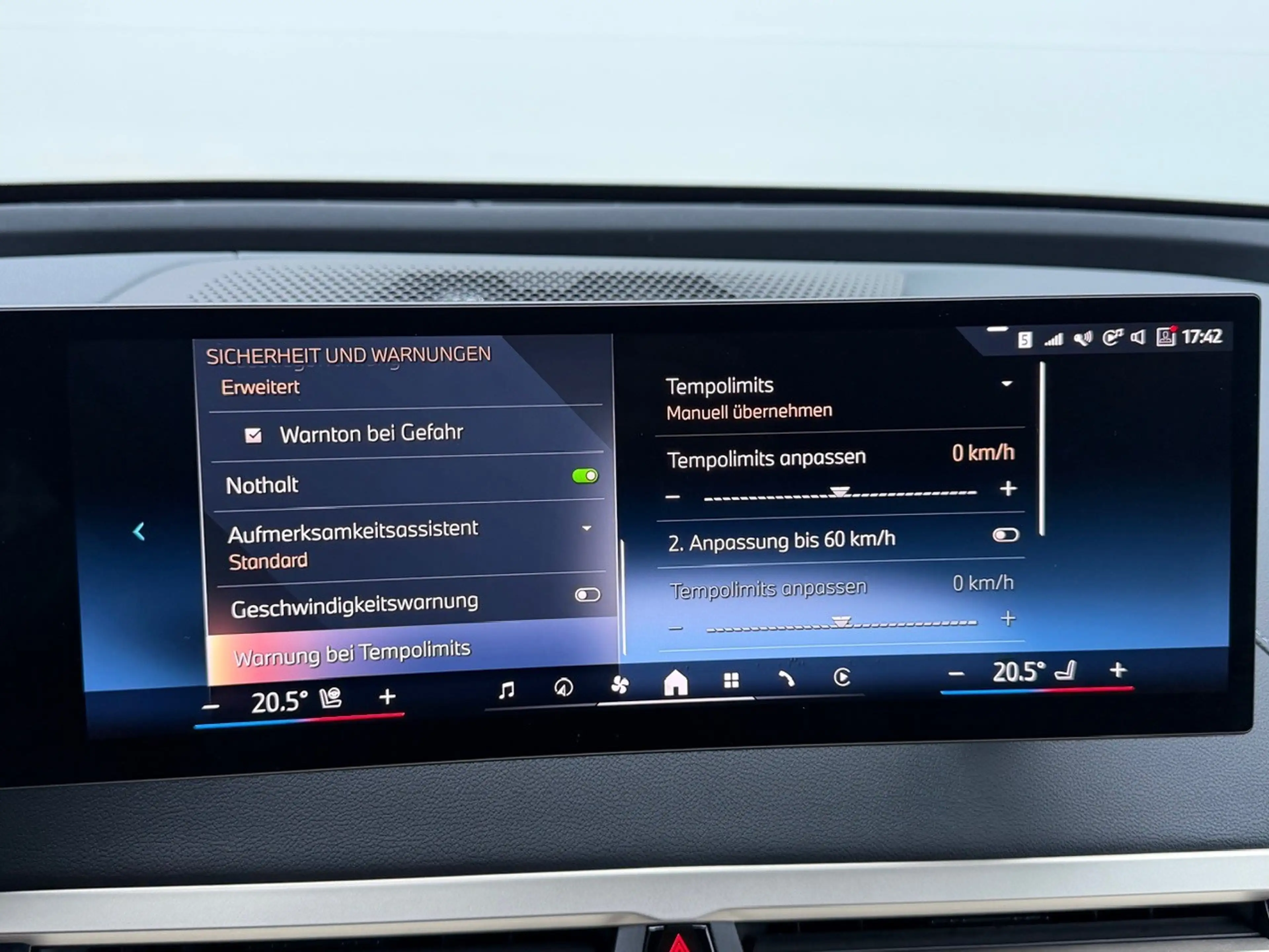 BMW iX xDrive 40 | MASSAGE | PANO | LASER | HUD — photo 24