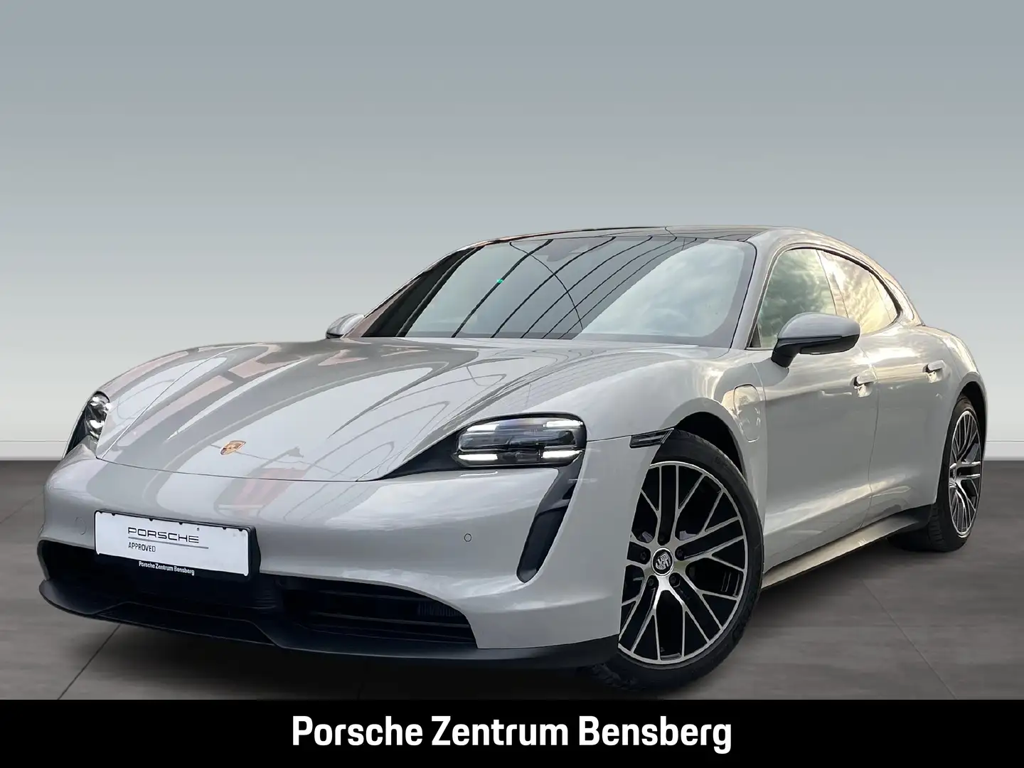 Porsche Taycan Sport Turismo Grau - 1