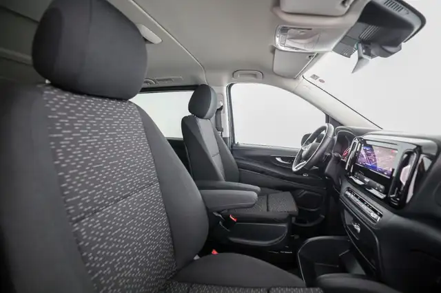 Mercedes-Benz Vito 116 CDI Kombi 4x4 PRO Lang AHK 2,5t 8-Sitzer Ansicht 17