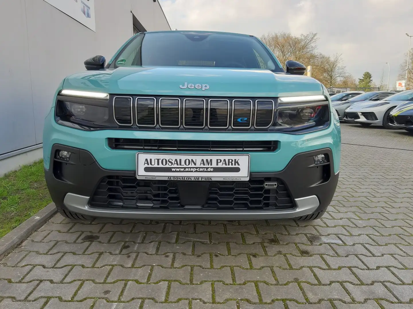Jeep Avenger Elektro Altitude/LED/Infotainment Vert - 2