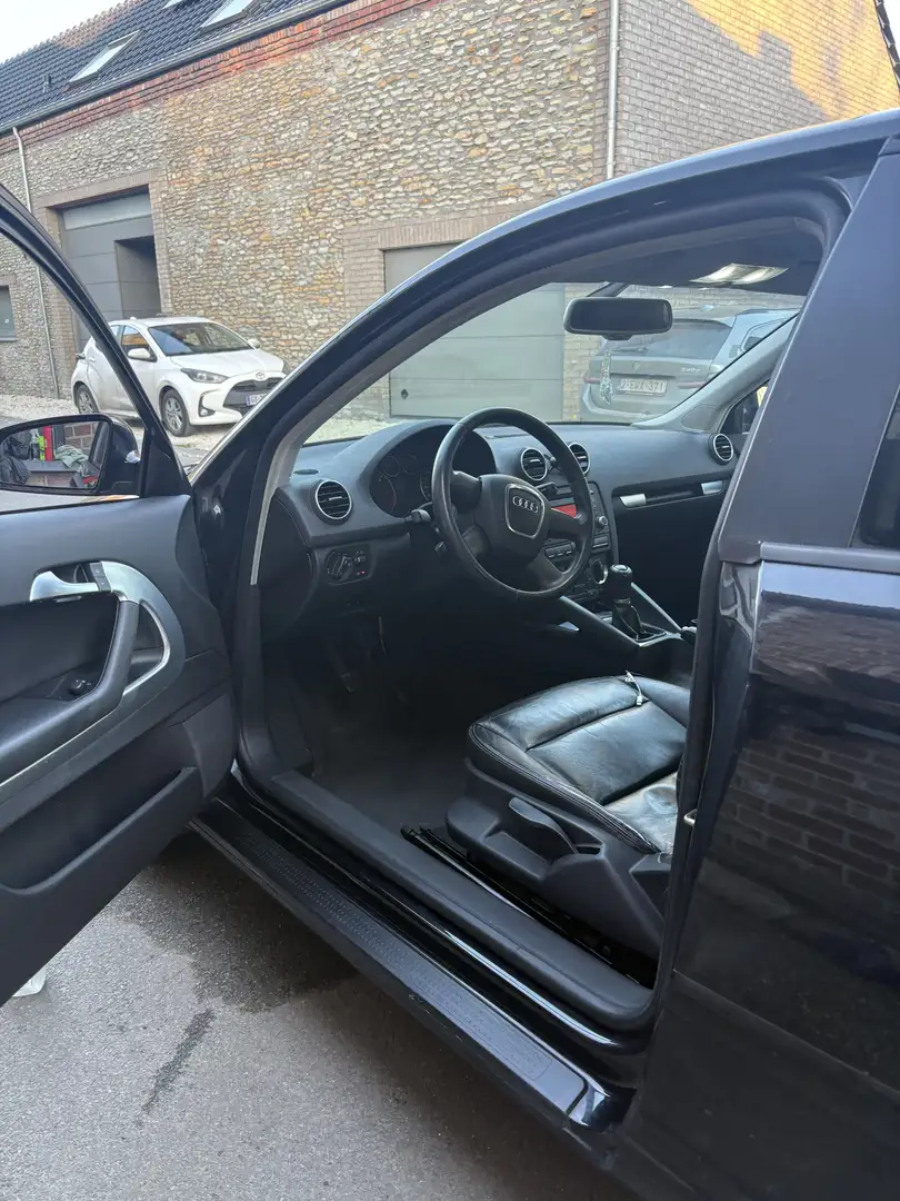 Audi A3 1.9 TDi Ambiente - 1