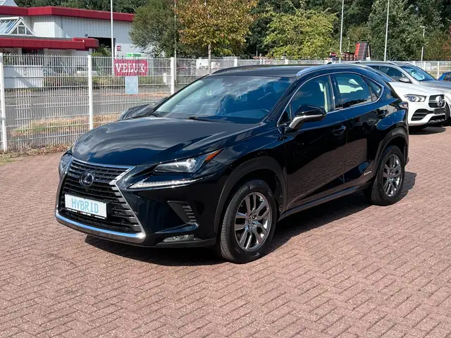 Lexus NX 300 h Hybrid Kamera Automatik