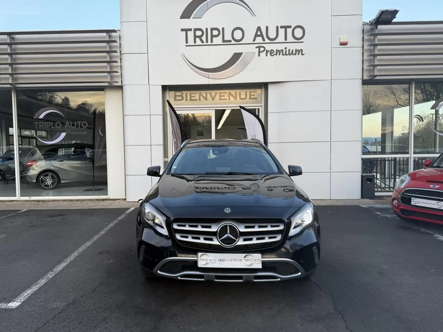 Mercedes-Benz GLA 180 GLA 180 d - BV 7G-DCT Sensation - CAMERA AR + GPS Schwarz - 2