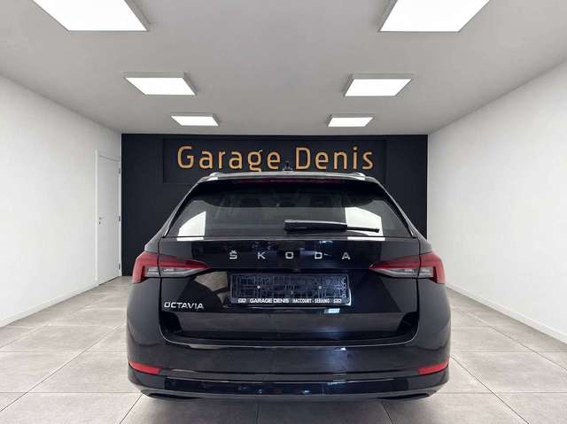 Skoda Octavia — photo 7