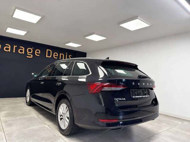 Skoda Octavia — photo 6