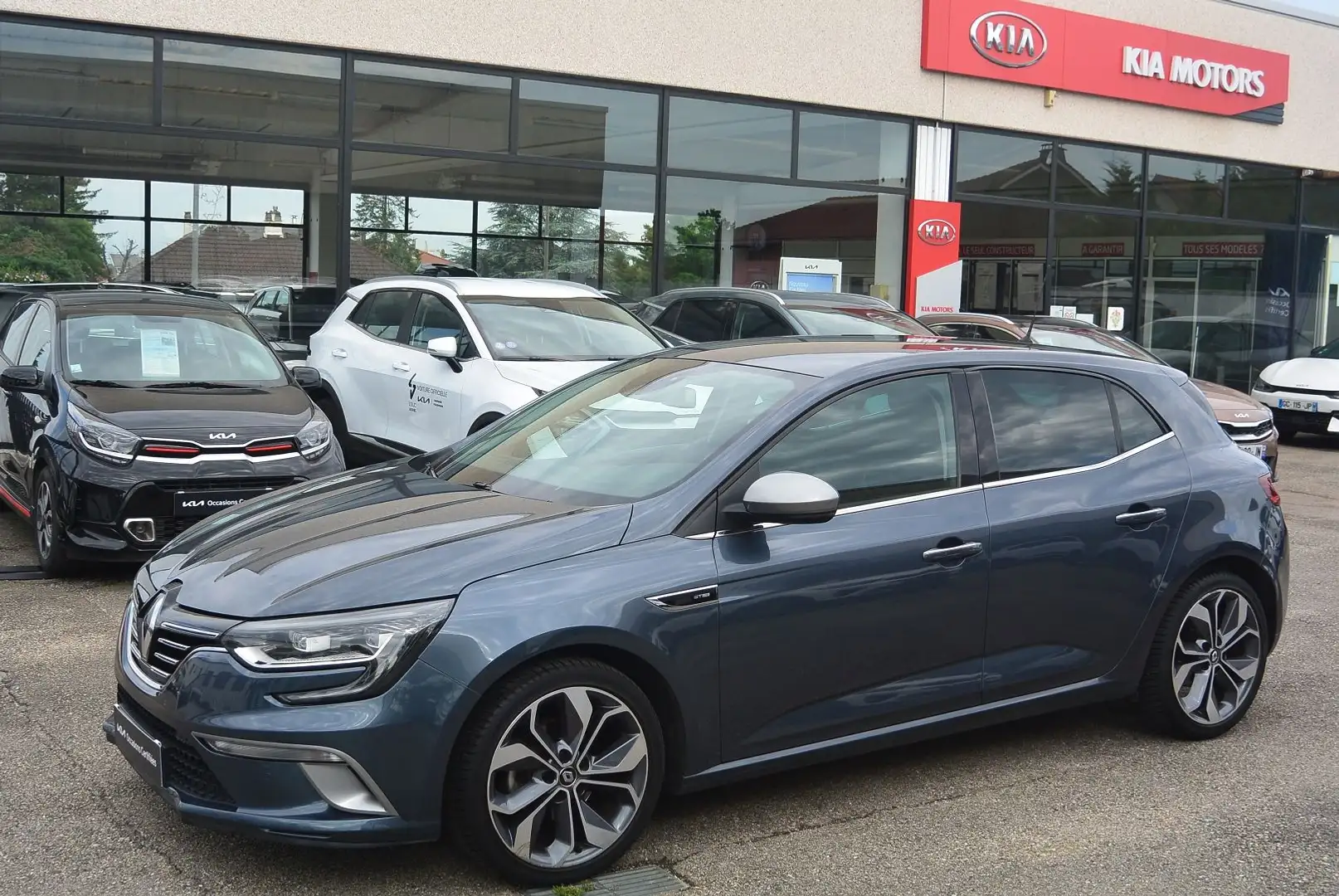 Renault Megane 1.2 TCE 130CH ENERGY INTENS Gris - 1