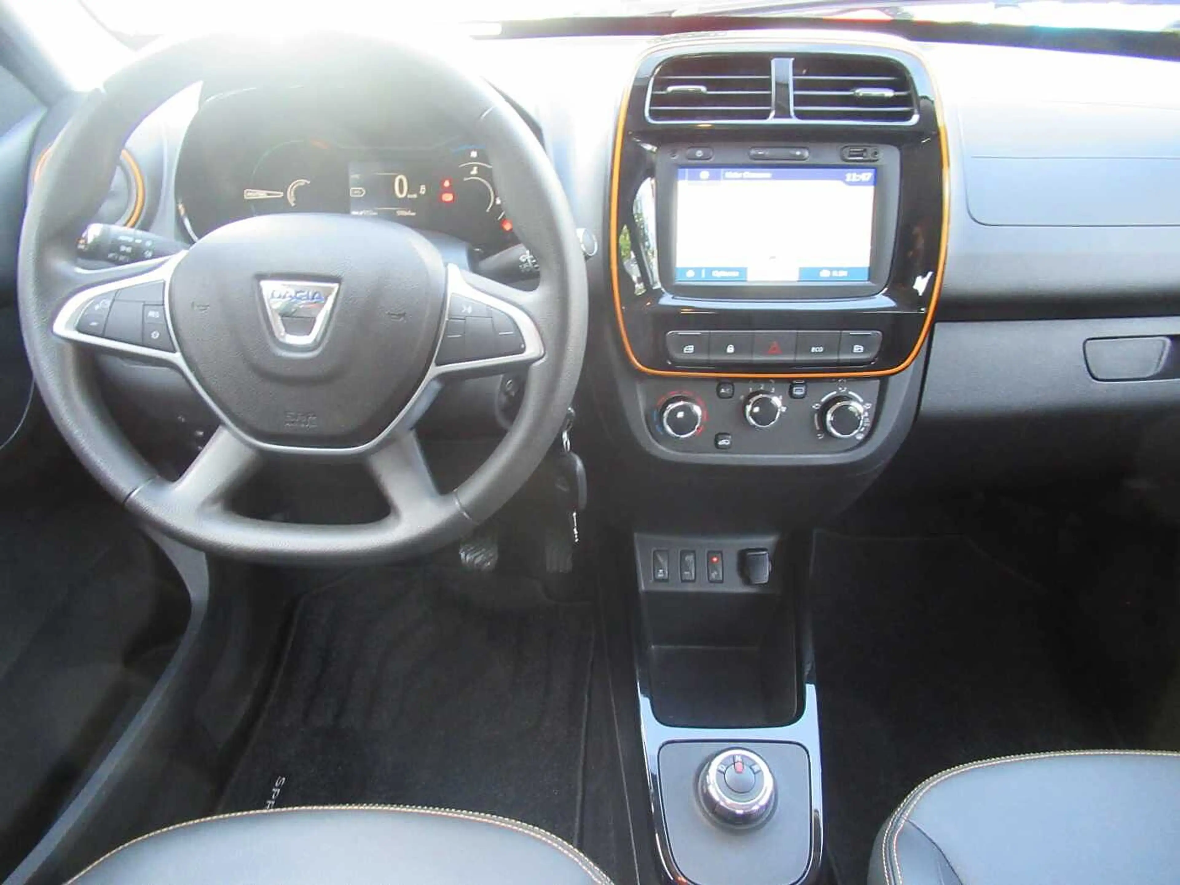 Dacia Spring Comfort Plus — photo 9