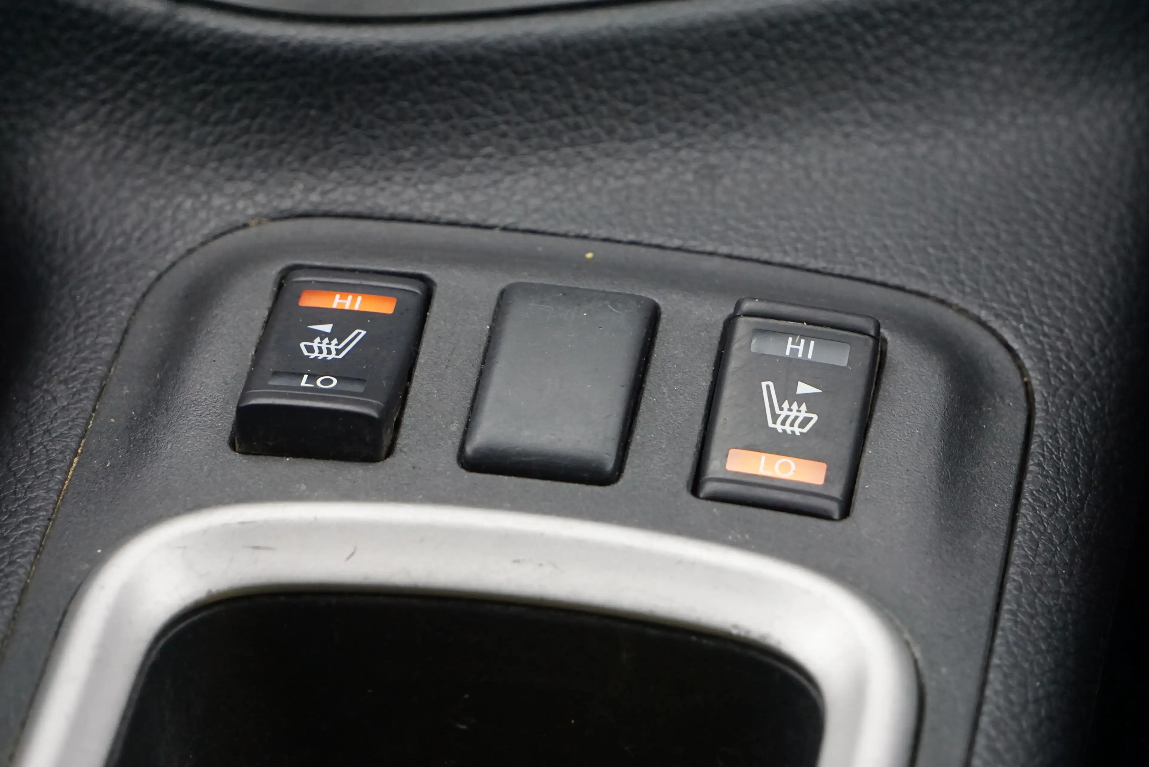 Renault Alaskan 2.3 dCi INTENS 4X4 TVA-BTW AUTO CAM360 FULL LED 6b — photo 14