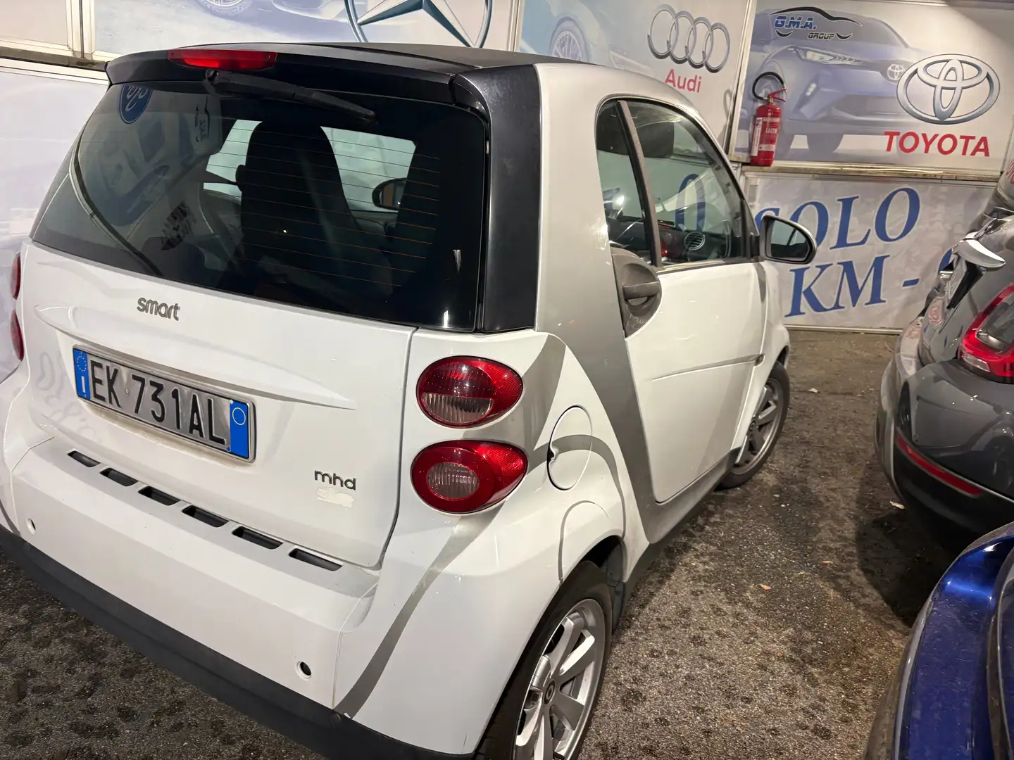 smart forTwo Smart Fortwo cerchi in lega bluetooth radio Bianco - 2