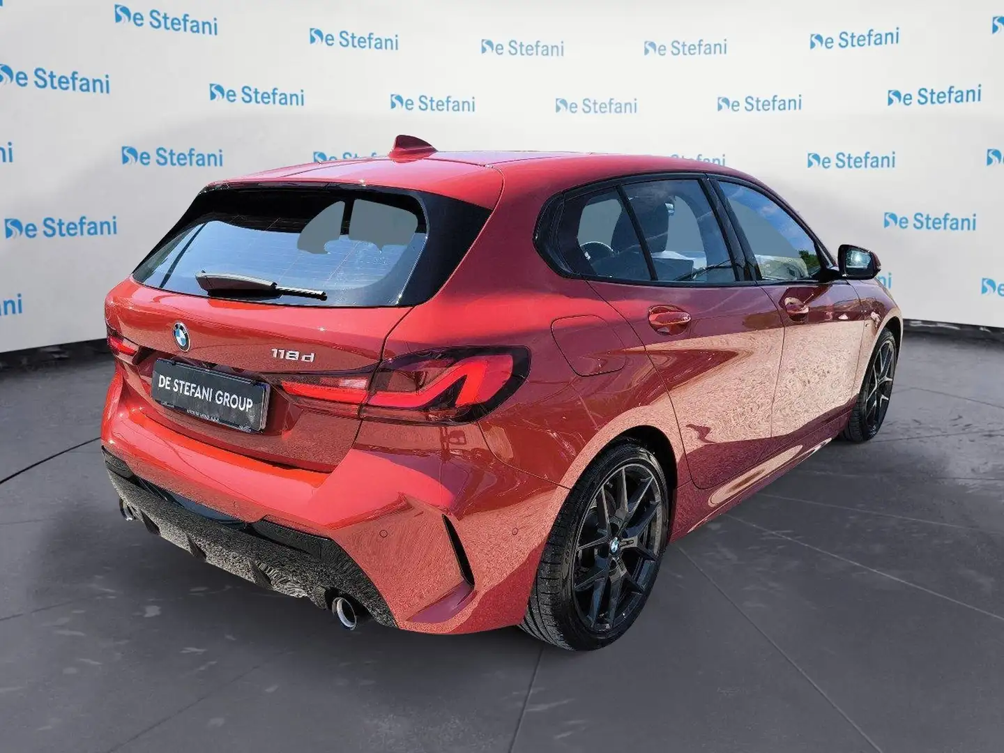 BMW 118 Serie 1 118d MSport Rosso - 2