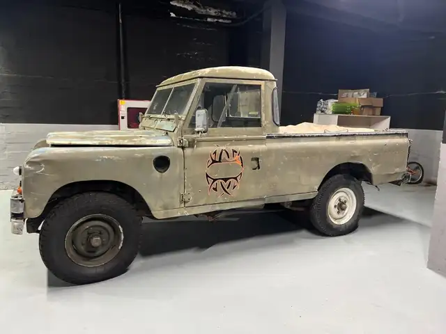 Land Rover Series Serie IIA 109