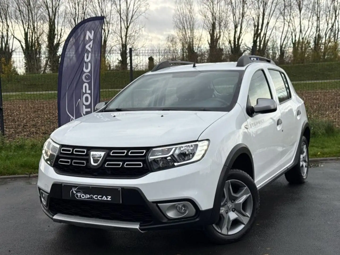 Dacia Sandero 1.5 DCI 90CH STEPWAY * 96.000KM * 08/2017 * GPS * 1ERE MAIN Blanc - 1